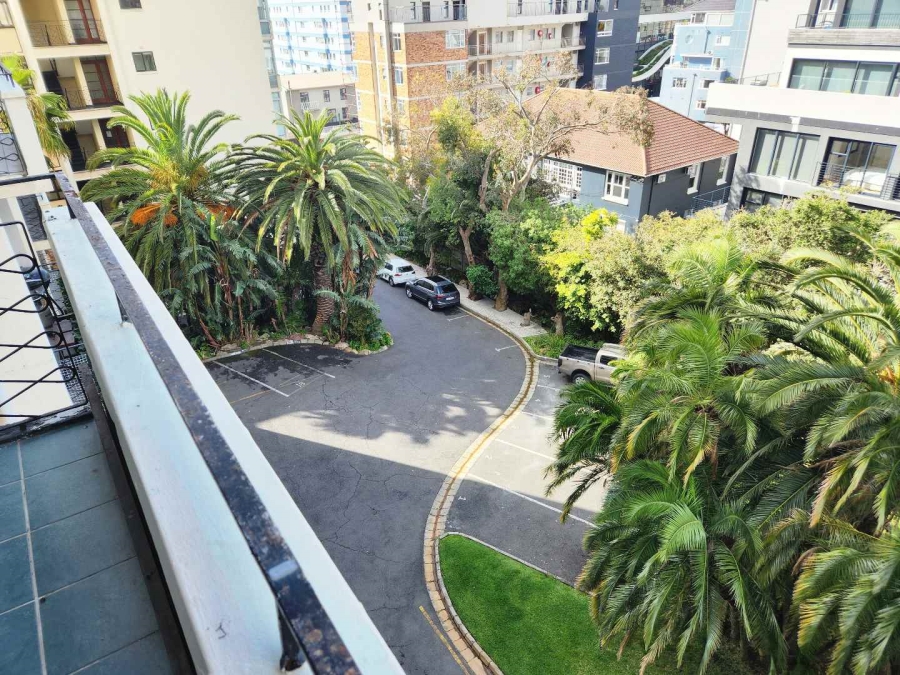 To Let 0 Bedroom Property for Rent in Sea Point Western Cape